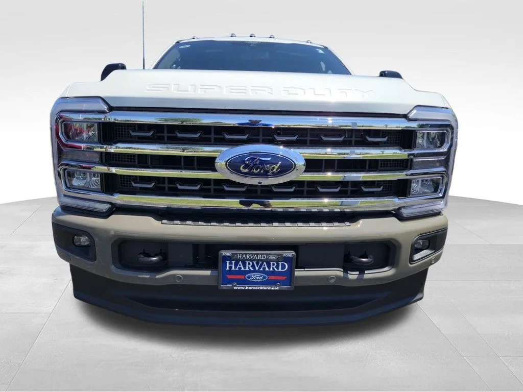 New 2026 Star White Metallic Tri-Coat Ford F-350® King Ranch® image 32