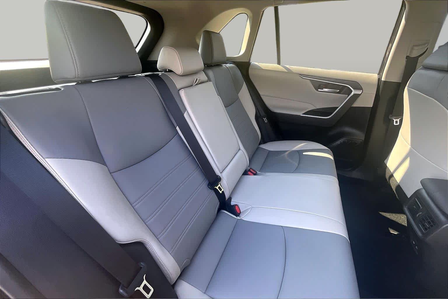 Used 2025 Magnetic Gray Metallic Toyota XLE Premium image 19