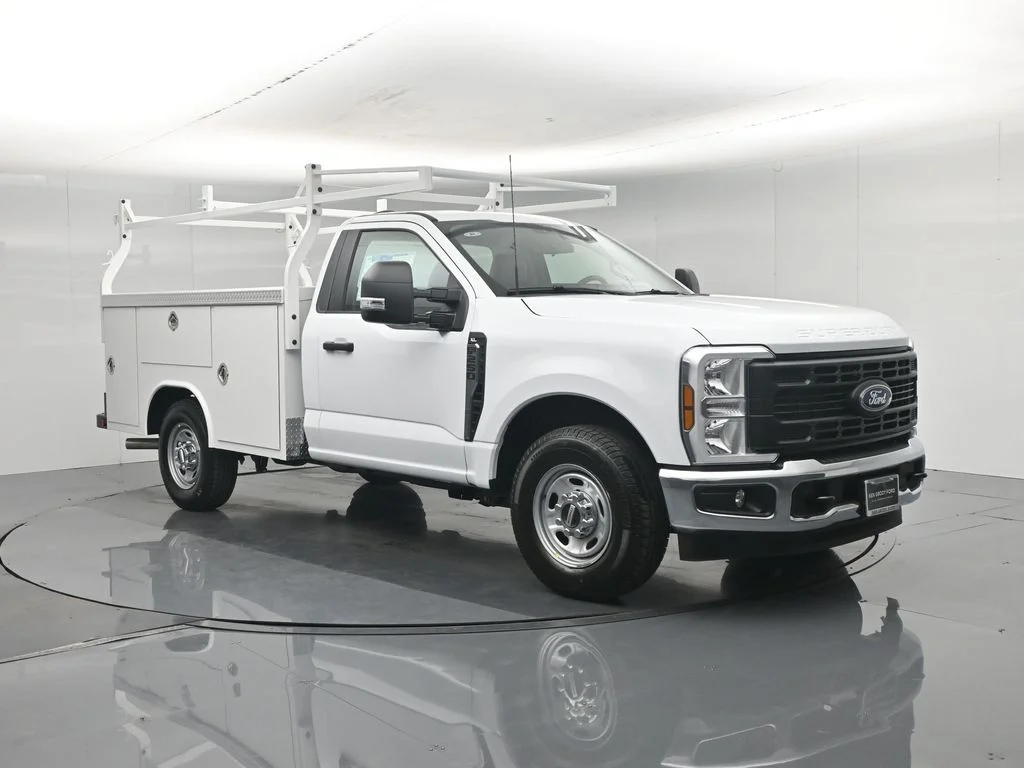 New 2026 White Ford XL image 27