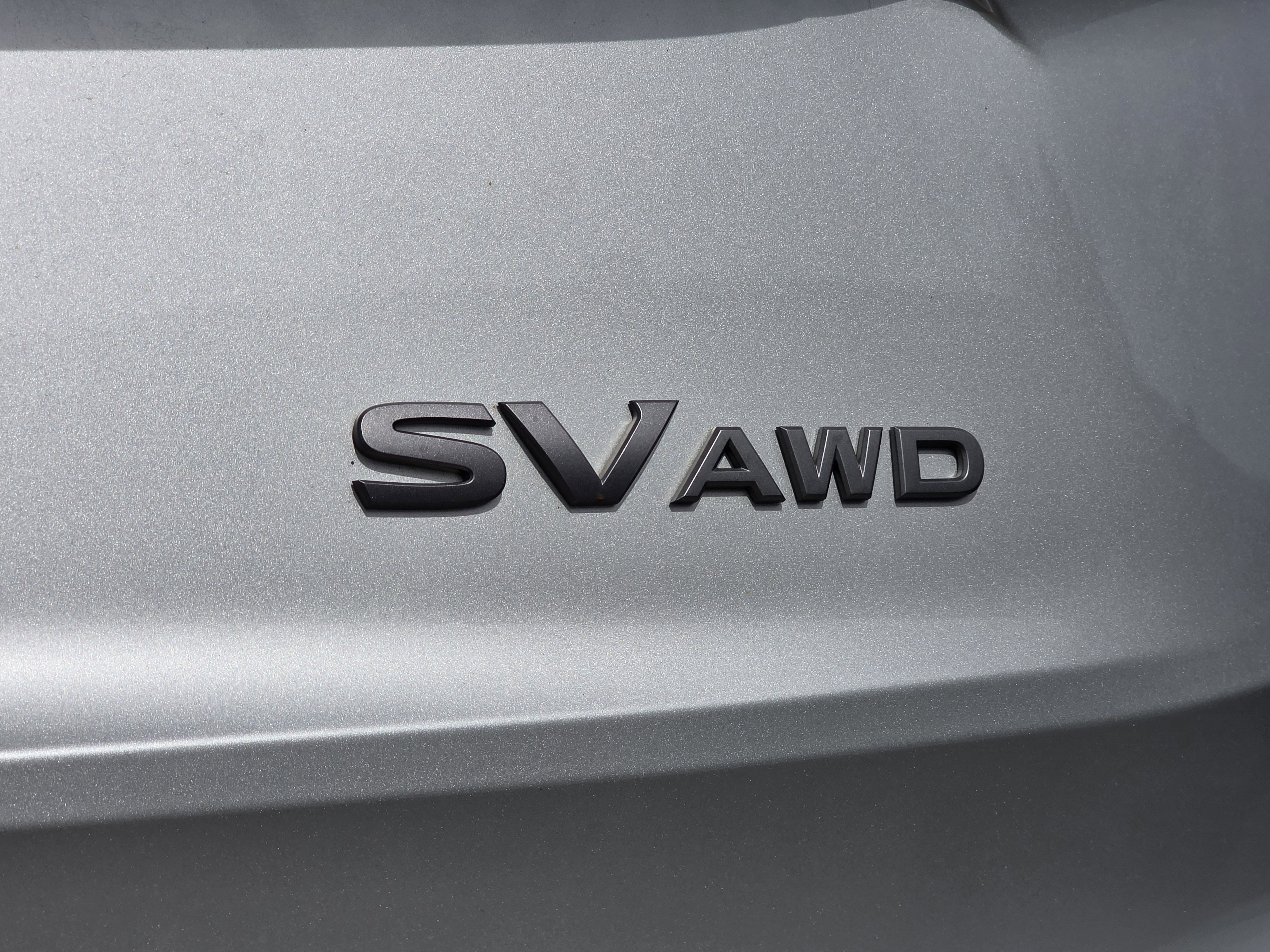Used 2024 Brilliant Silver Metallic Nissan SV image 27