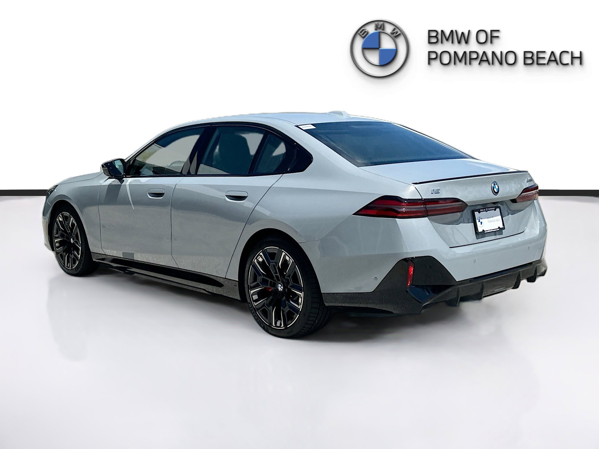 Used 2025 Brooklyn Grey Metallic BMW M60 image 5