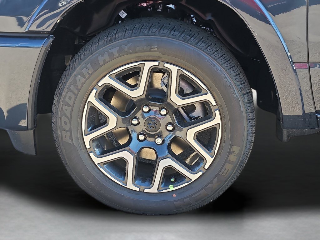 New 2027 Forged Blue Metallic Exterior Paint RAM Laramie image 29