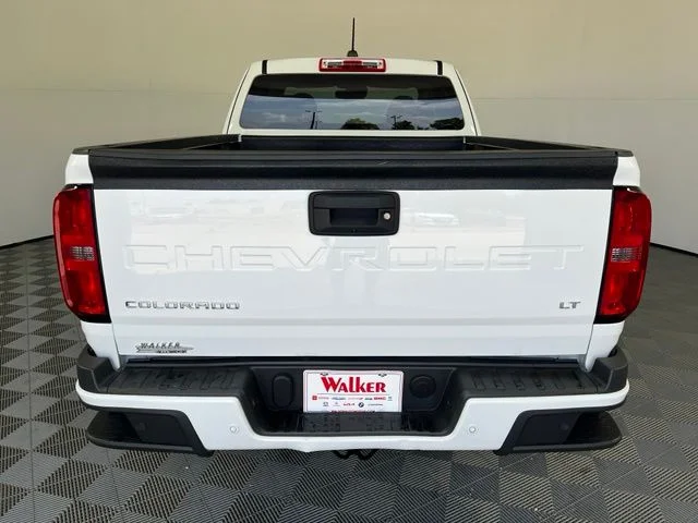 Used 2021 White Chevrolet LT image 6
