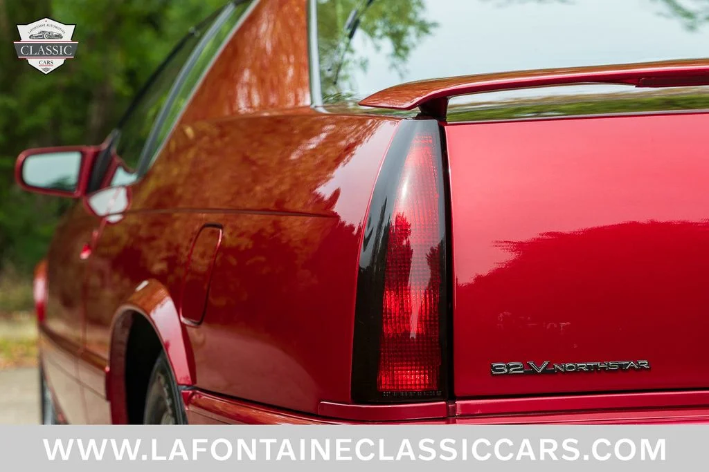 Used 2000 Red Cadillac ETC image 34