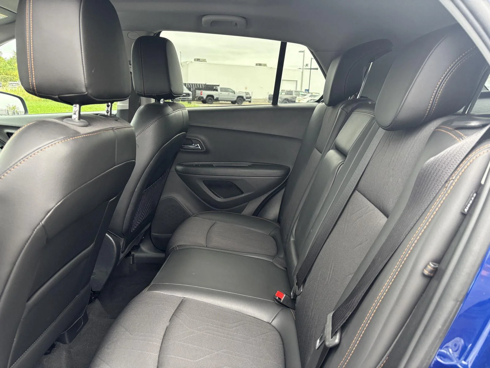 Used 2017 Blue Topaz Metallic Chevrolet LT image 32