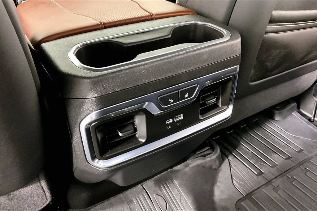Certified Used 2026 Onyx Black GMC Denali Ultimate image 9