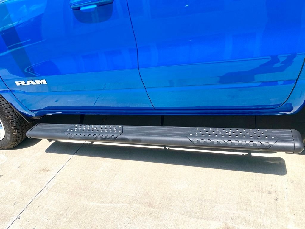 Used 2021 Blue Ram Big Horn/Lone Star image 47