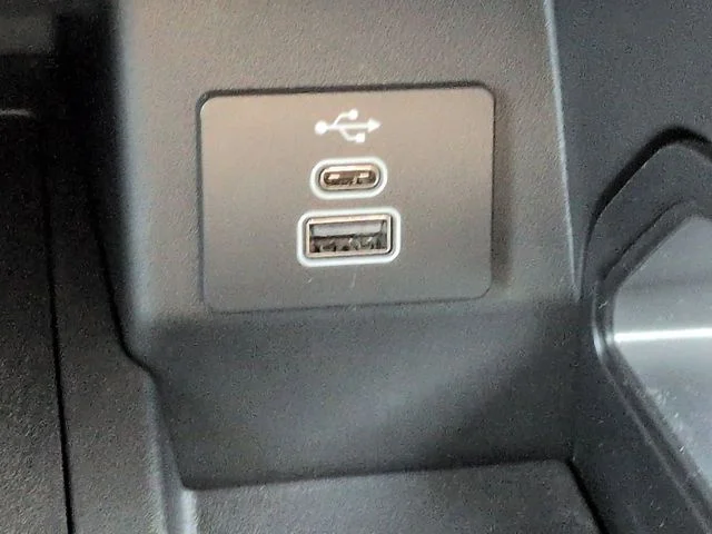 New 2026 Oxford White Ford XL image 21
