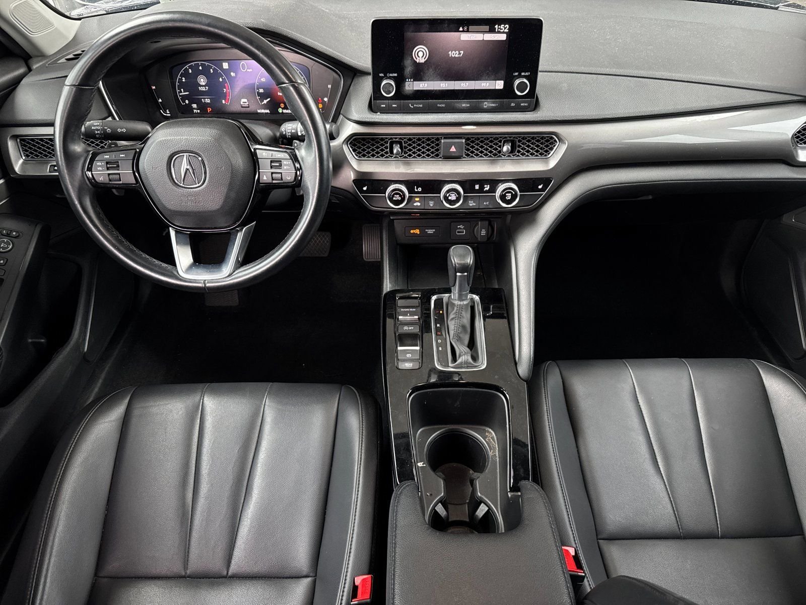 Used 2023  Acura Base image 12