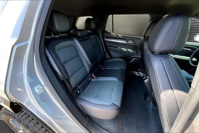 2026 GMC Terrain AT4 - Photo 9