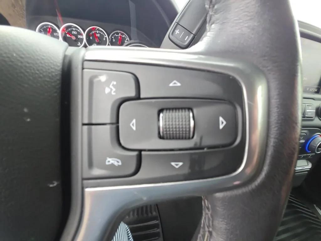 Used 2022 Red Hot Chevrolet LT image 19