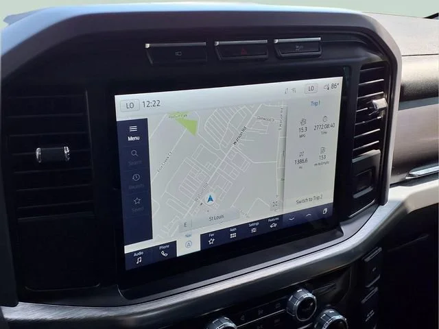 Used 2023  Ford XL image 5