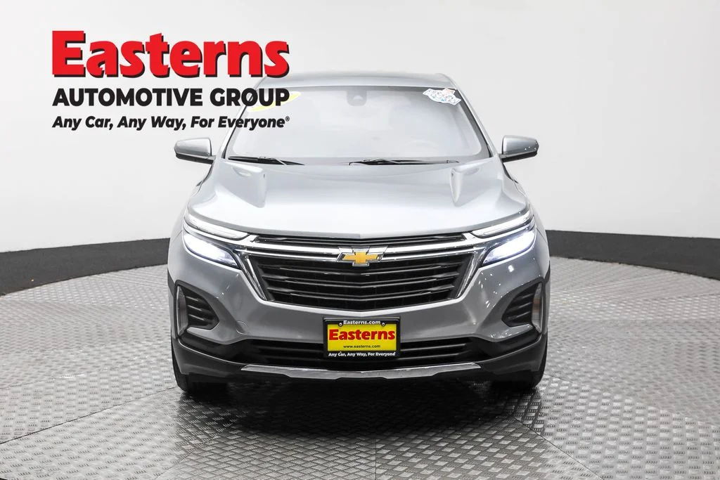 Used 2023 Gray Chevrolet LT image 2
