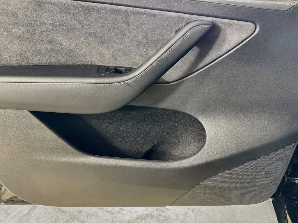 Used 2025 Black Tesla Long Range image 18