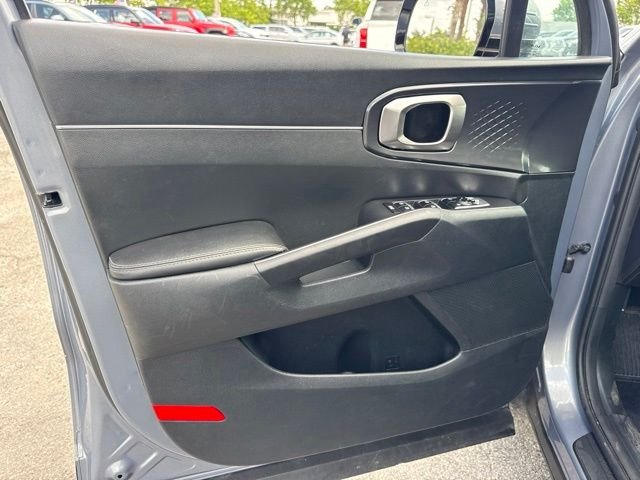 Used 2024 Silver Kia S image 32