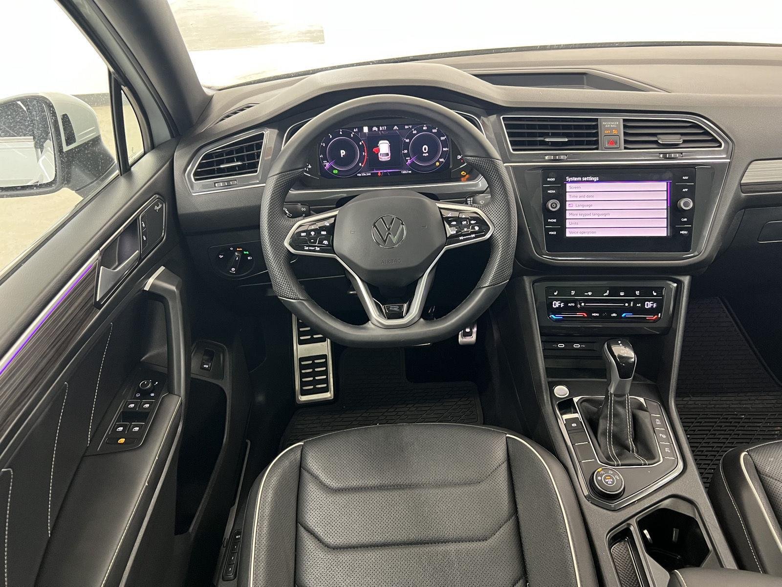 2023 Volkswagen Tiguan SEL R-LINE - Photo 28