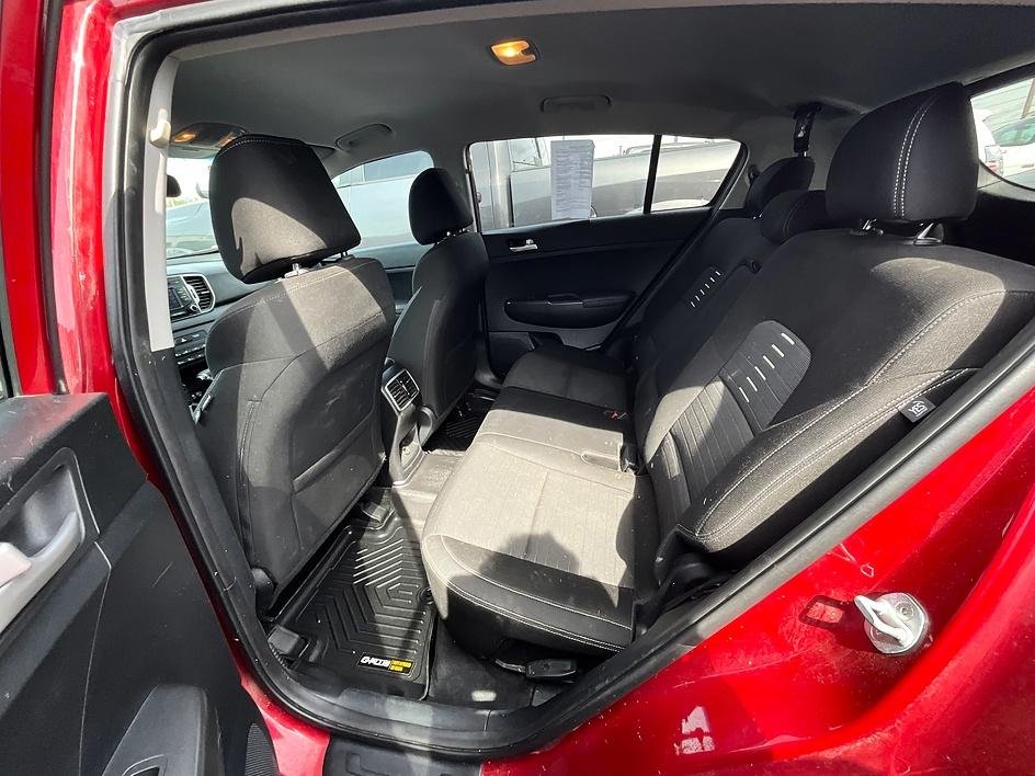 Used 2018 Red Kia LX image 25
