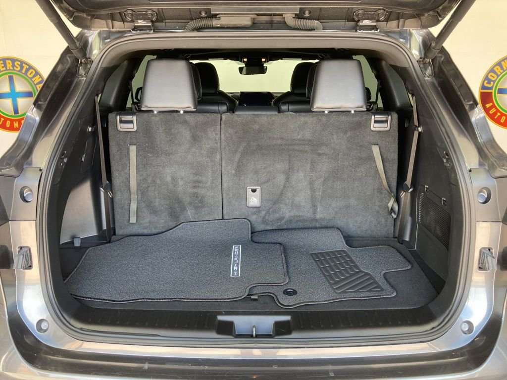 2025 Toyota Highlander XSE - Photo 23