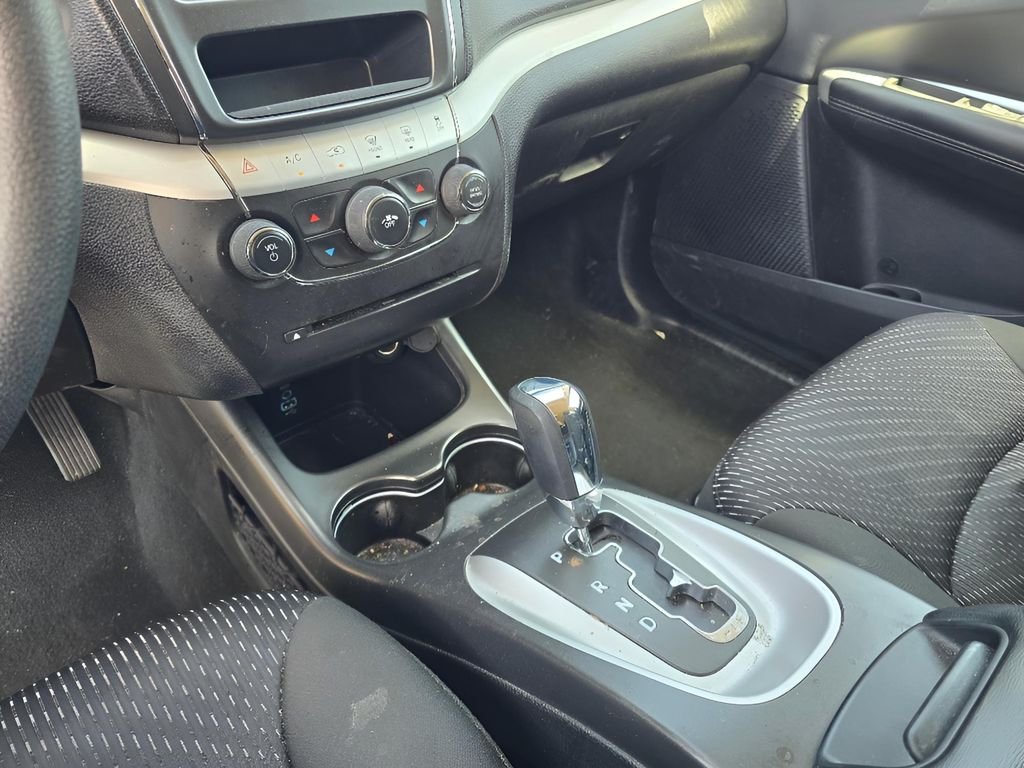 Used 2019 Vice White Dodge SE image 18