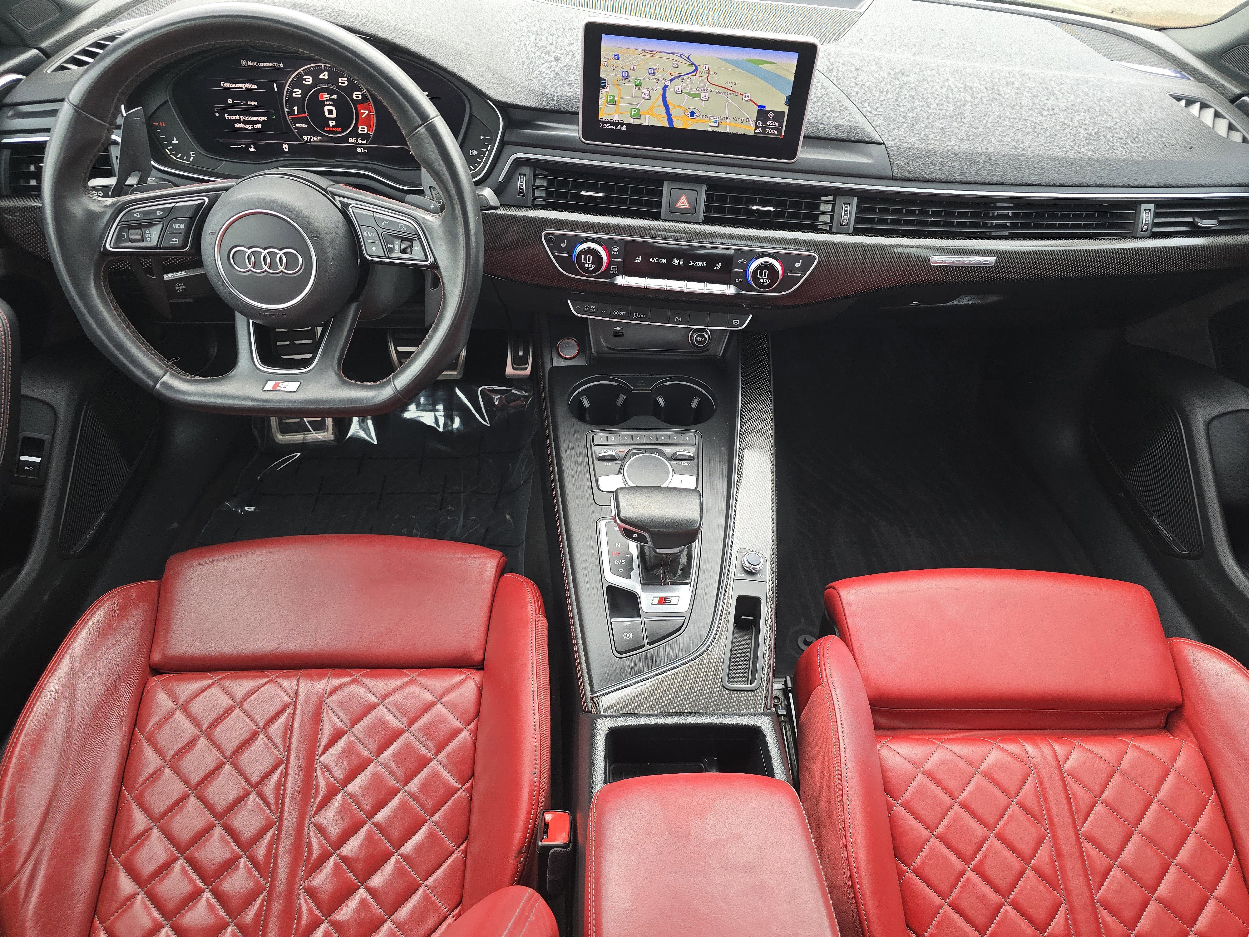 Used 2019 Gray Audi Premium Plus image 9