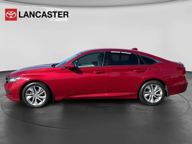 Used 2018 Red Honda LX 1.5T image 4