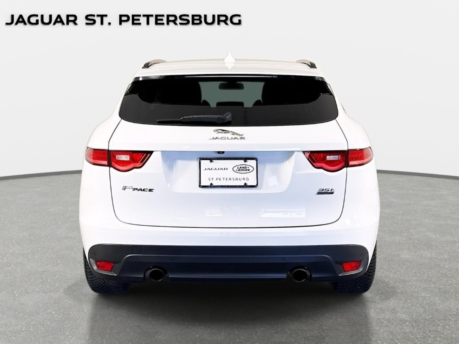 Used 2017 Polaris White Jaguar 35t R-Sport image 6