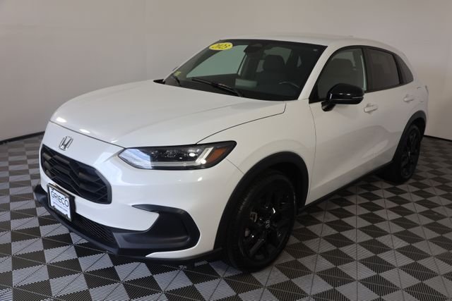 Certified Used 2023 Platinum White Pearl Honda Sport image 4