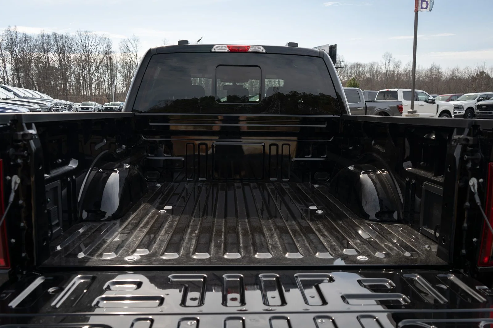 New 2026 Black Ford XLT image 9