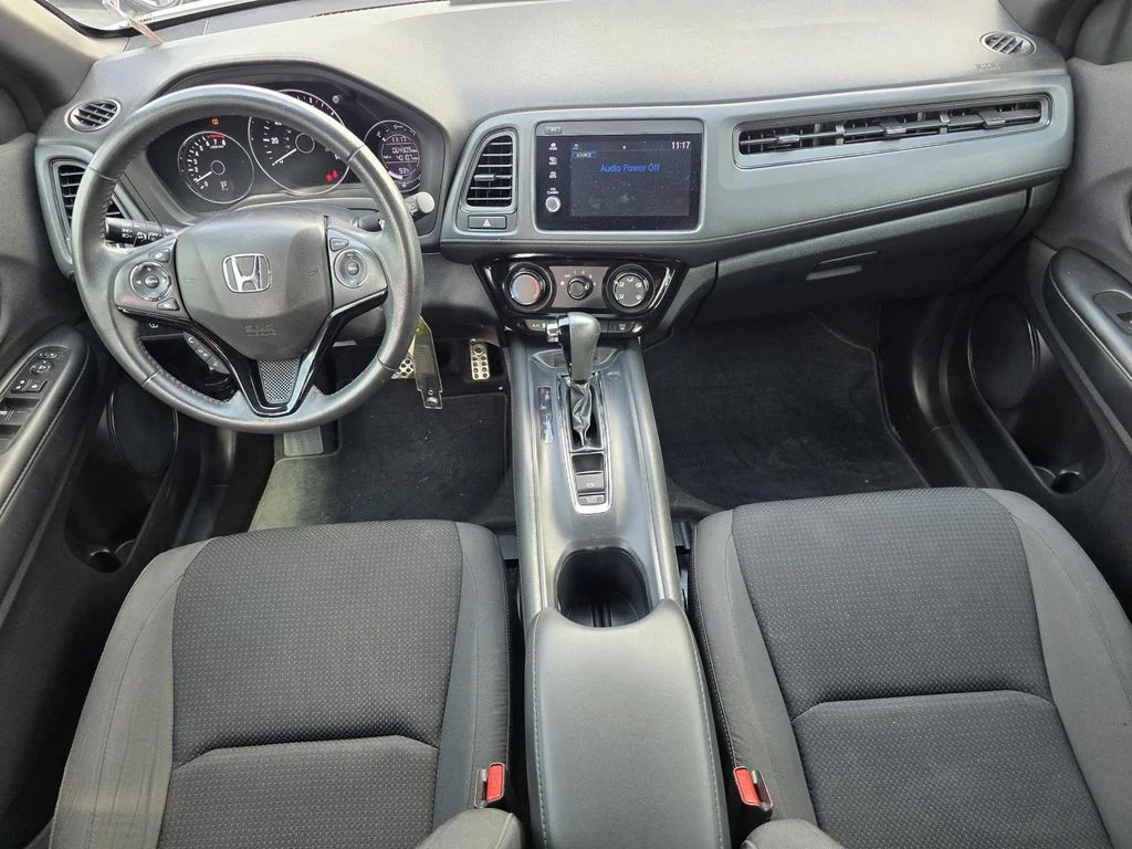 Used 2022 White Honda 2WD Sport image 11