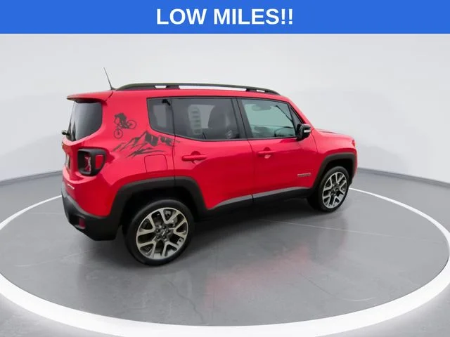 Used 2022 Red Jeep Limited image 8