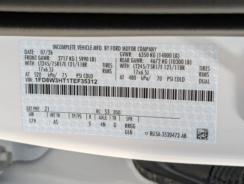 New 2026 Oxford White Ford F-350® XL image 27