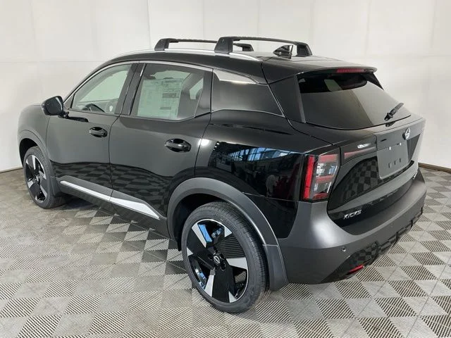 New 2026 Black Nissan SR image 5
