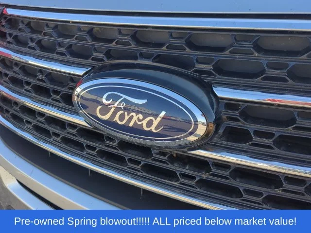 Used 2020 Silver Ford XLT image 9