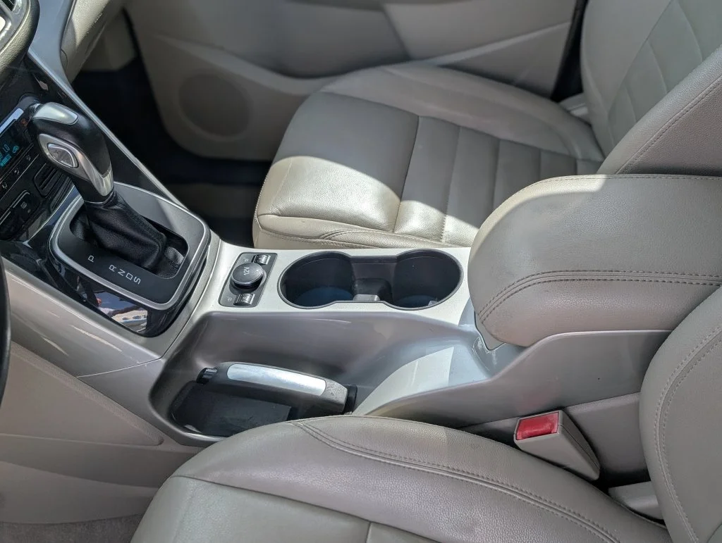 Used 2013 Gray Ford SEL image 19