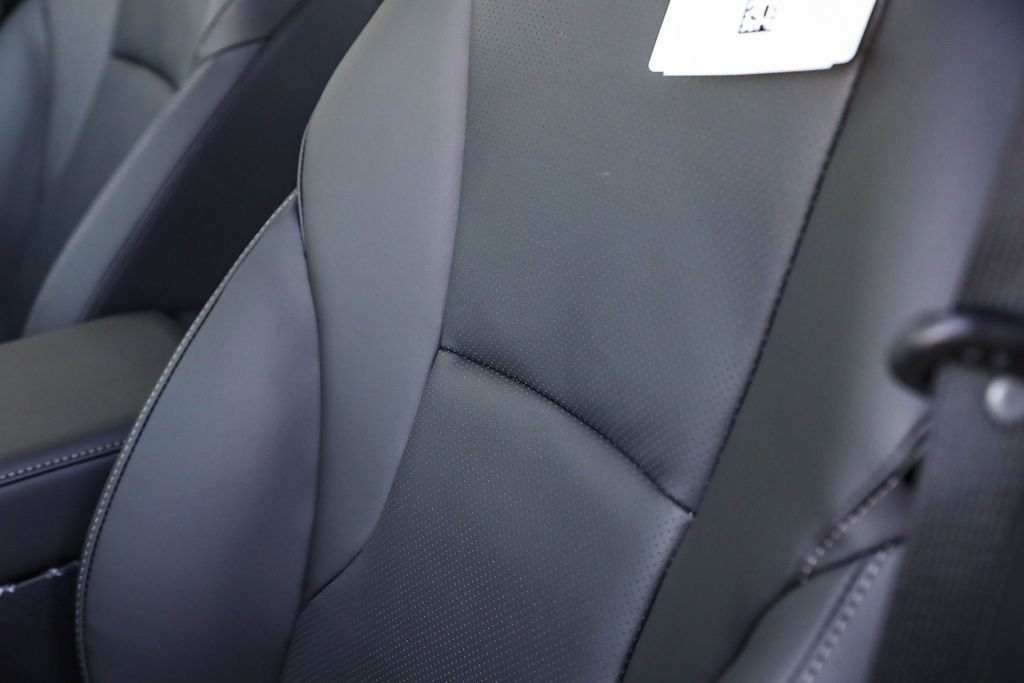 New 2026 Meteorite Gray Metallic Honda Touring image 25