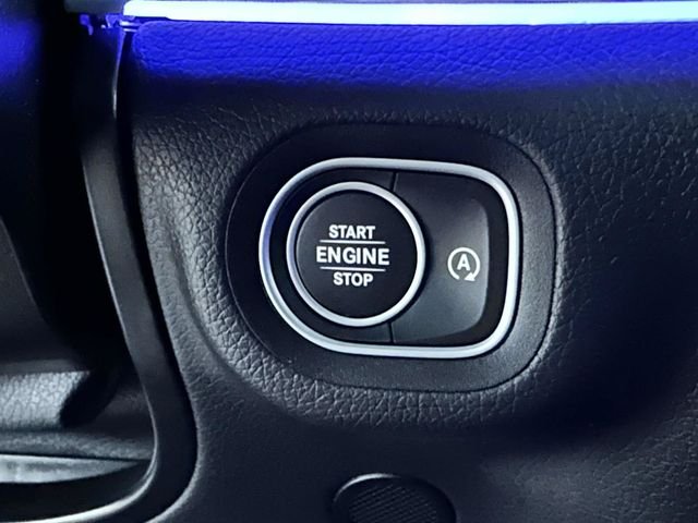 Certified Used 2025  Mercedes-Benz GLS 580 image 34