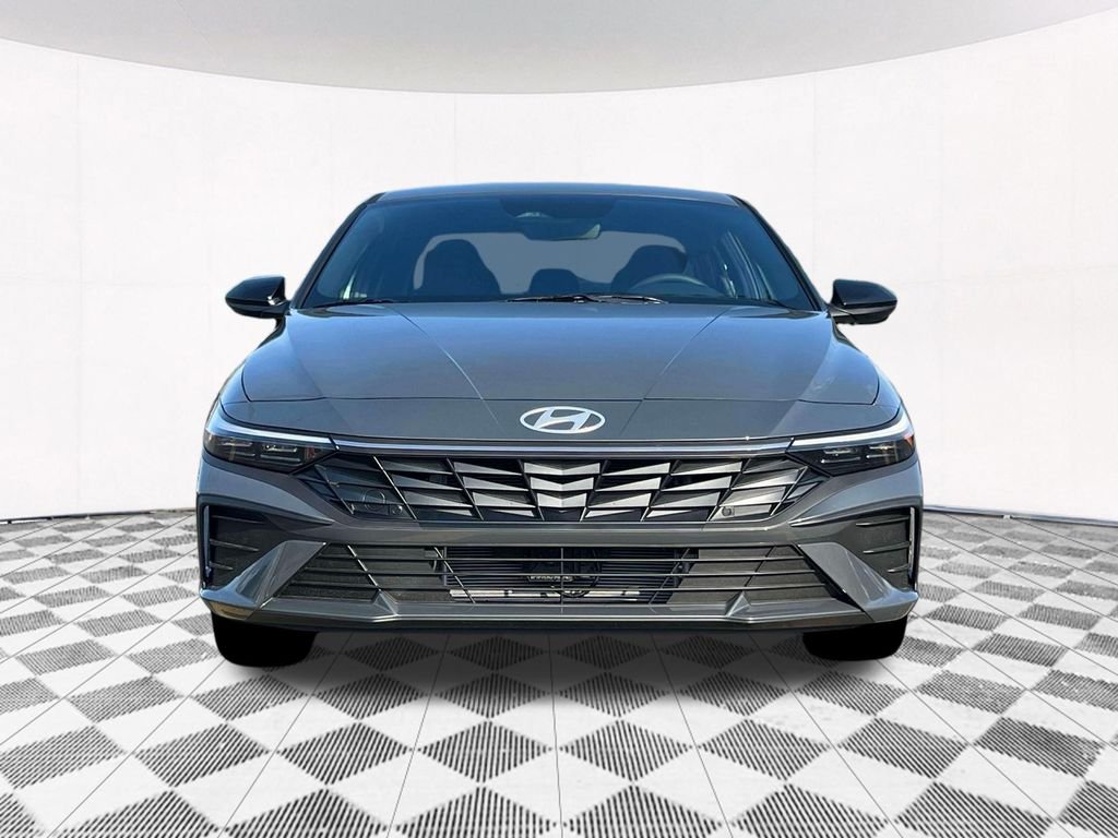 2025 Hyundai Elantra Blue - Photo 19
