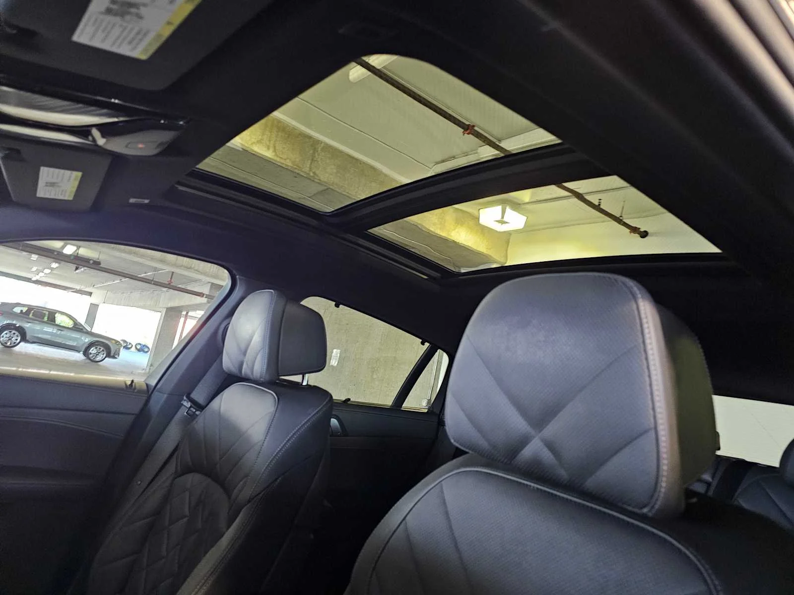 Used 2024 Carbon Black Metallic BMW xDrive40i image 24
