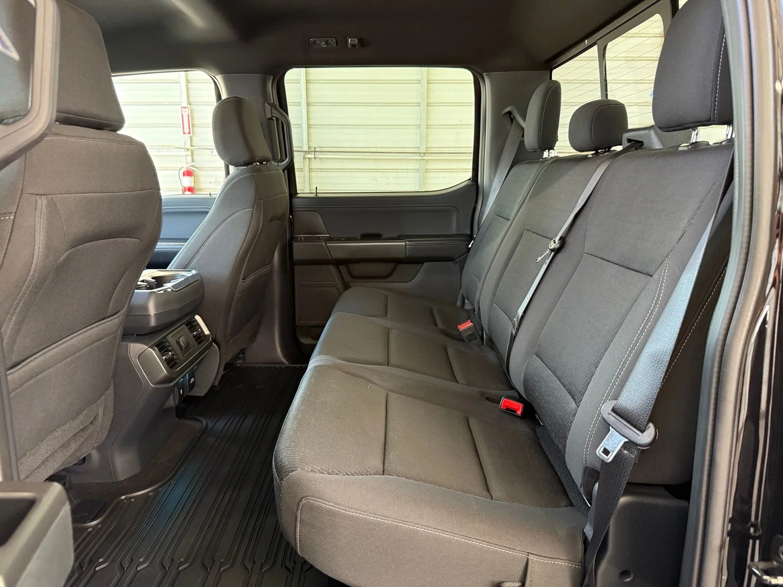 Used 2024 Black Ford XLT image 19