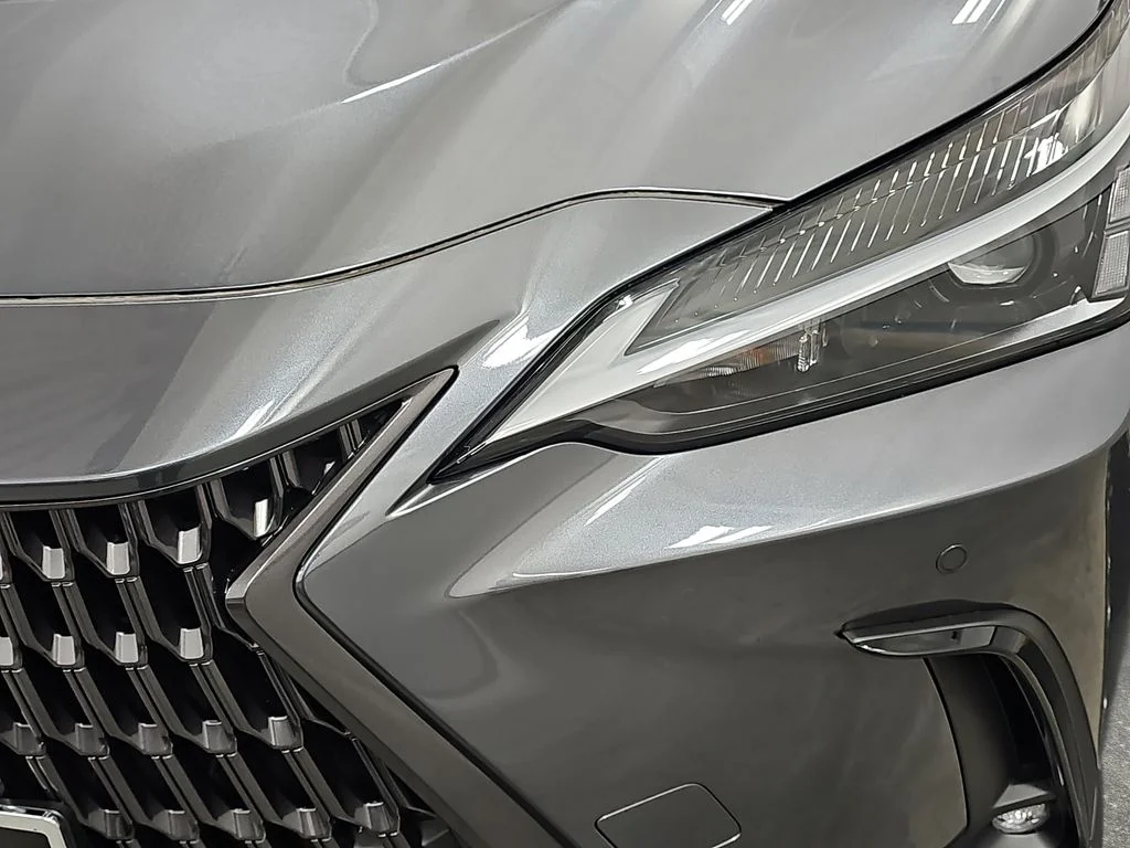 New 2026 Cloudburst Gray Lexus PREMIUM PLUS AWD image 30