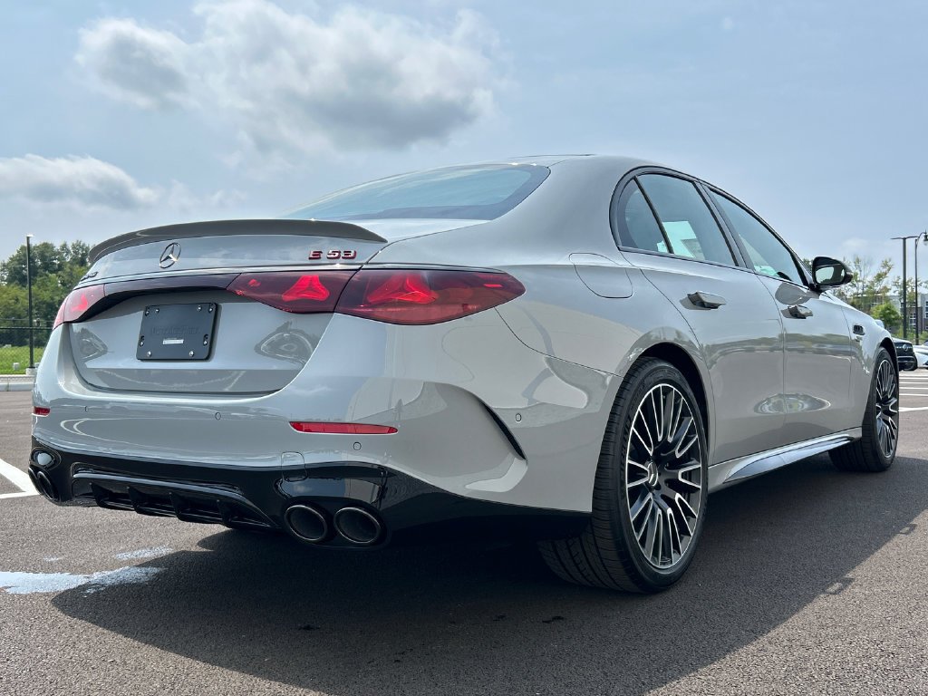 New 2027 MANUFAKTUR Alpine Grey Mercedes-Benz AMG® E 53 Hybrid Sedan image 47