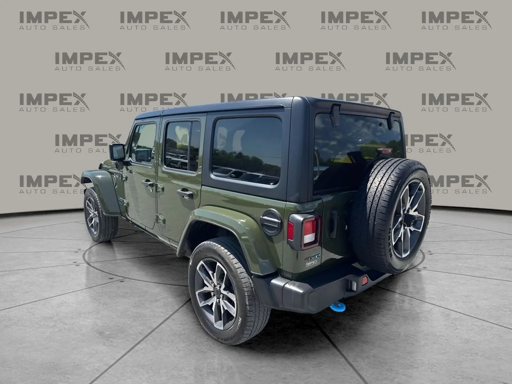 Used 2024 Green Jeep Sport S 4xe image 3