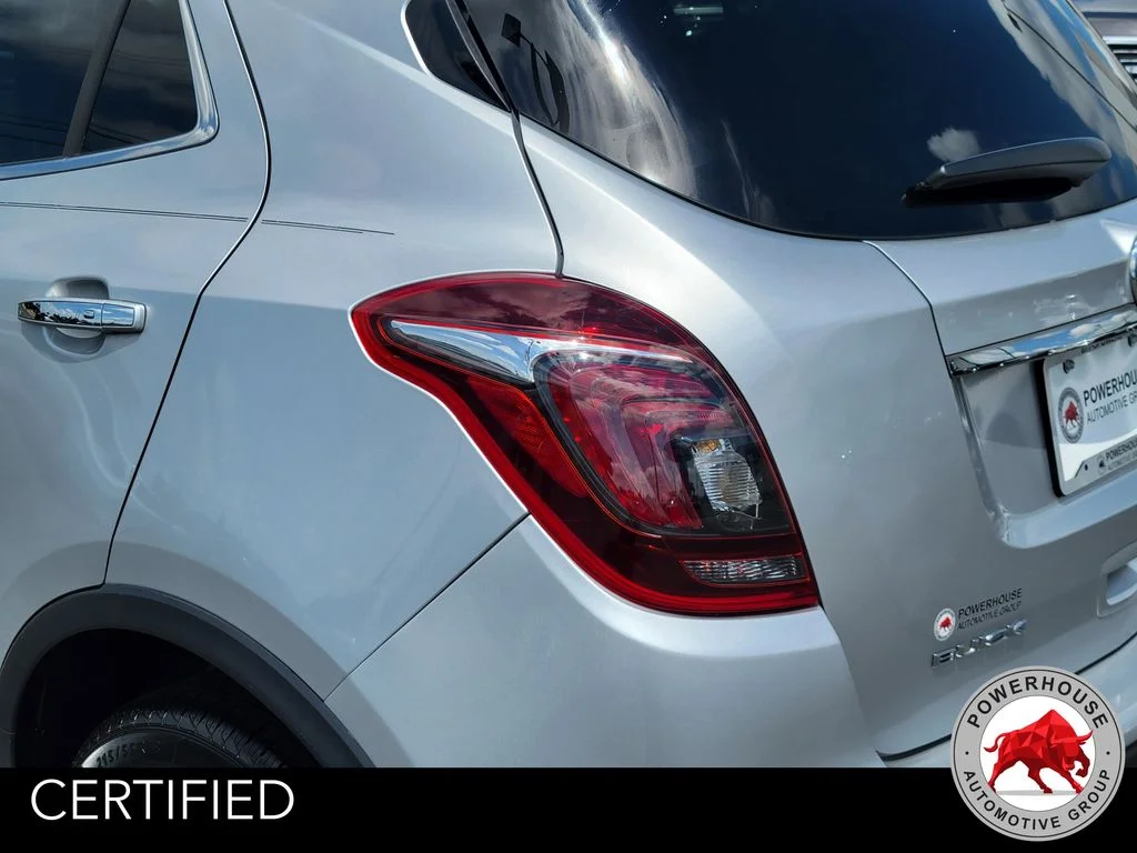 Used 2018 Silver Buick Preferred image 13