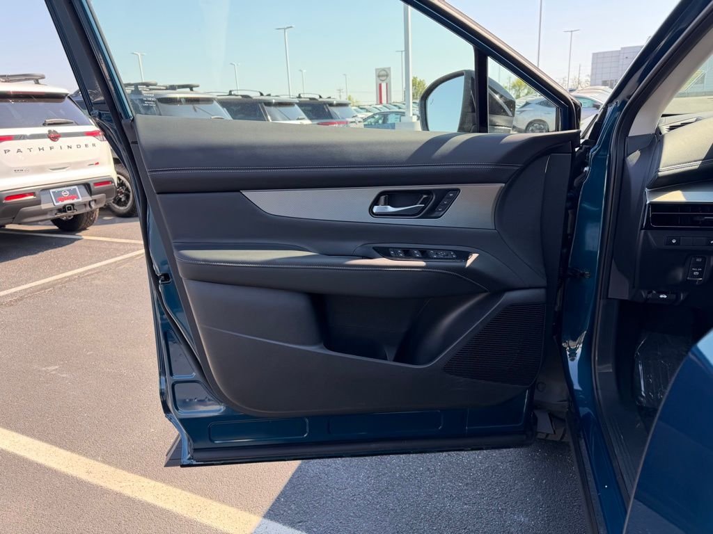 New 2026 Aurora Blue Pearl Metallic Nissan SL image 12