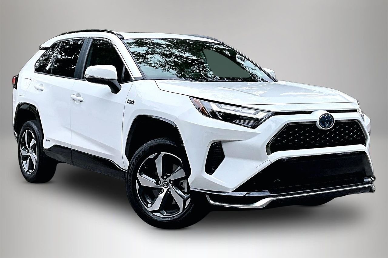 Used 2024 White Toyota SE image 2