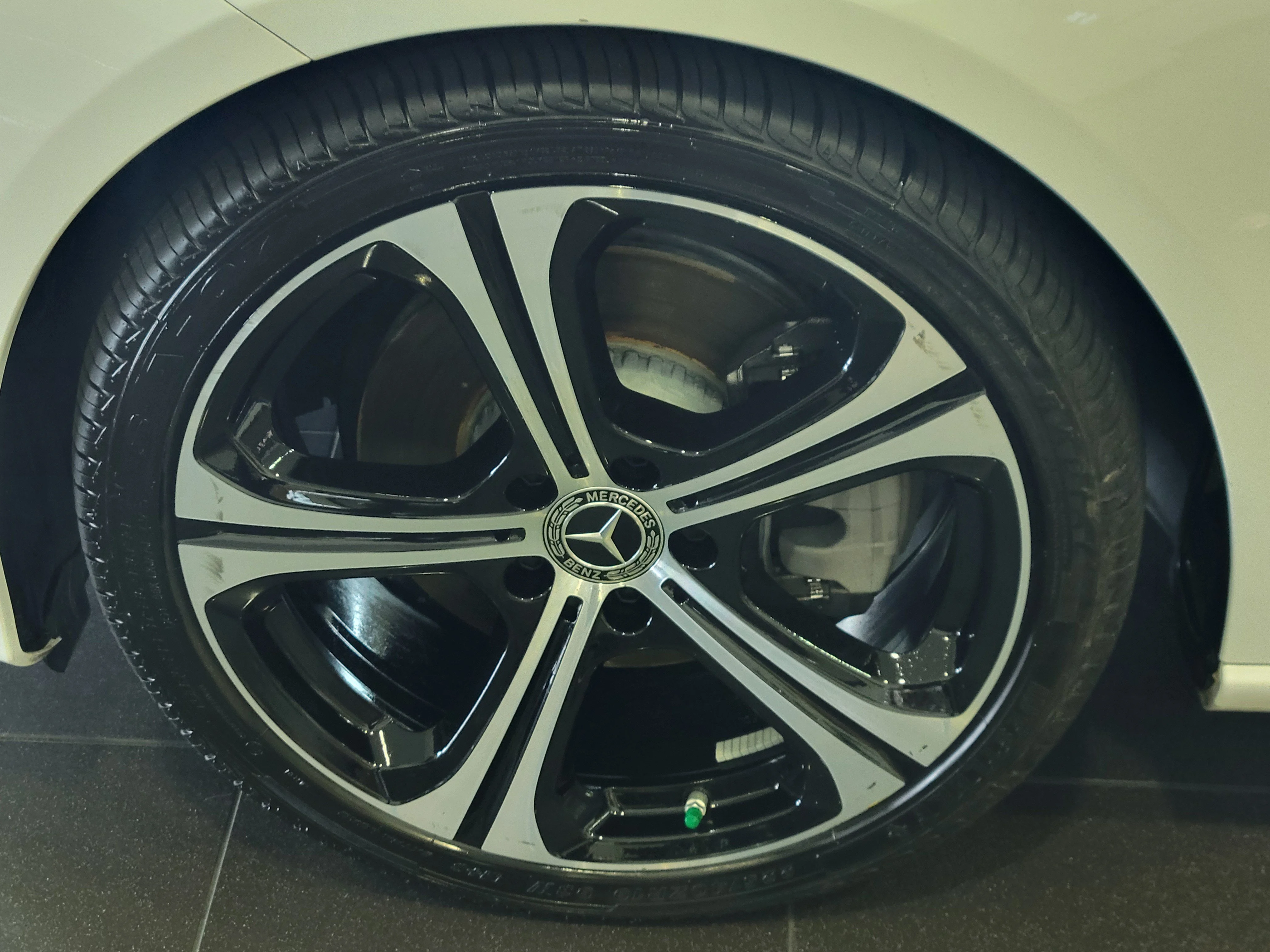 Used 2025 Polar White Mercedes-Benz C 300 image 7