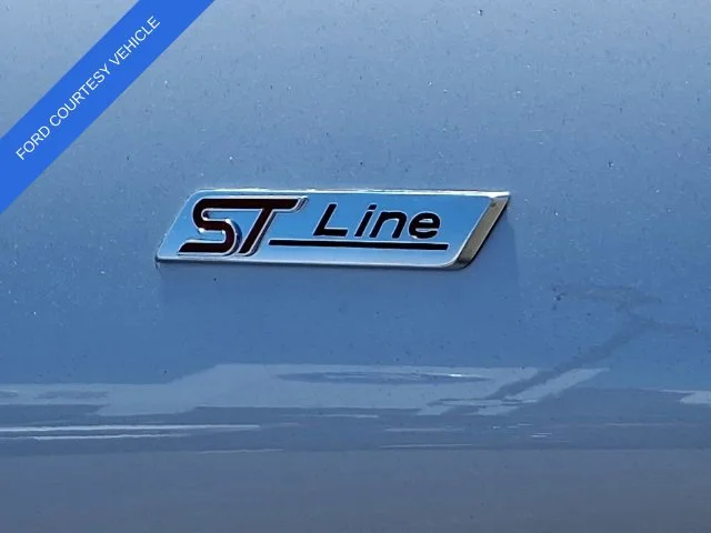 Used 2026 Space White Metallic Ford ST-Line image 15