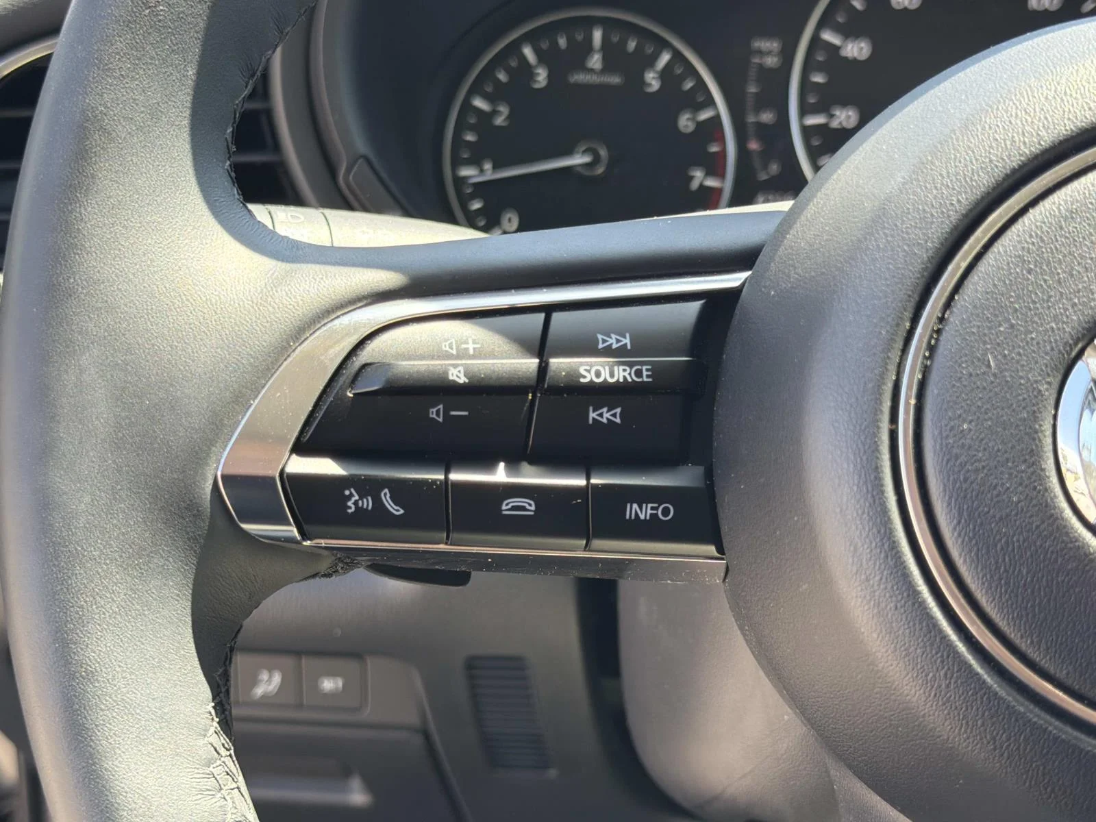 2025 Mazda CX-30 Turbo Premium - Photo 9