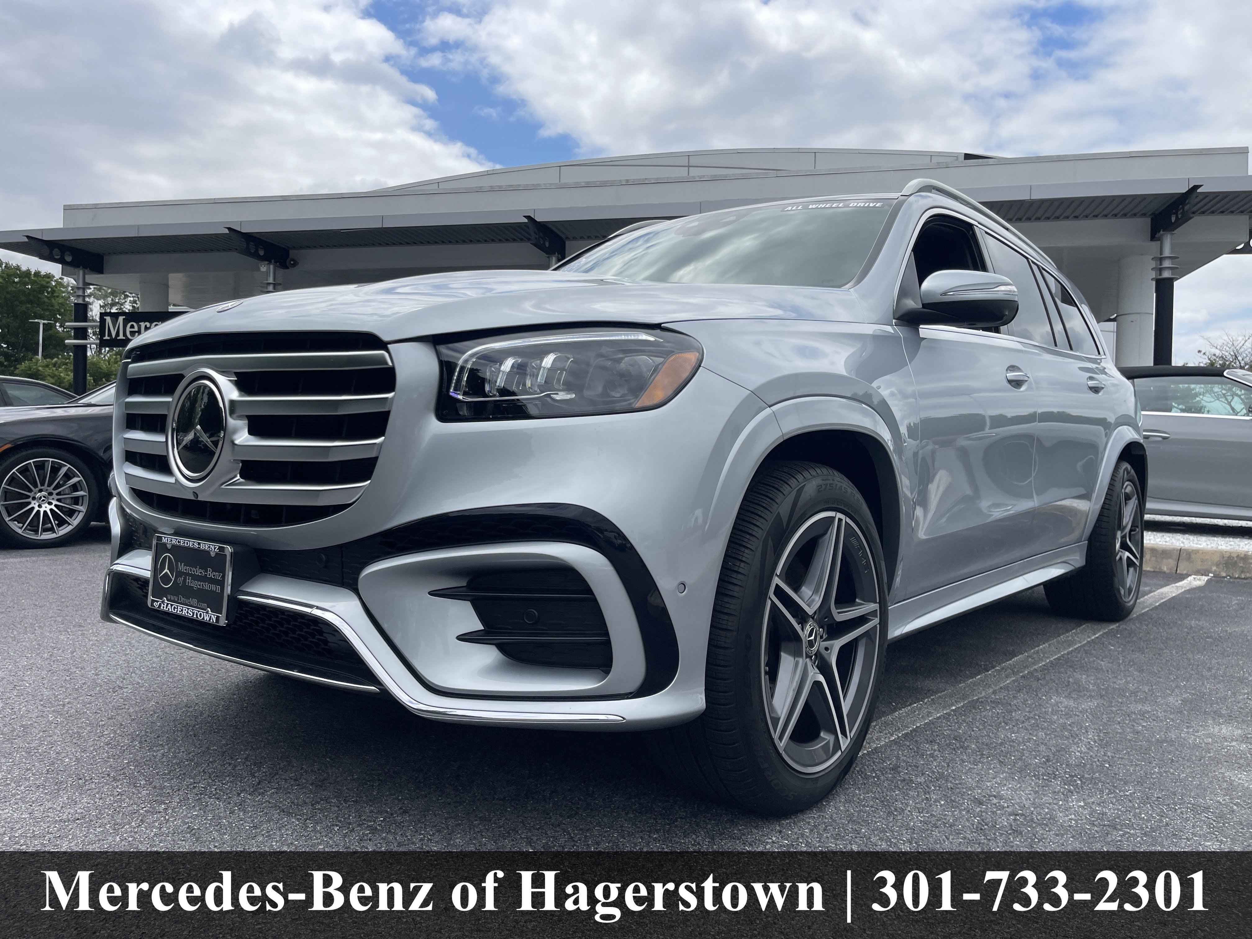 Certified Used 2025 Cirrus Silver Metallic Mercedes-Benz GLS 450 4MATIC® SUV image 3