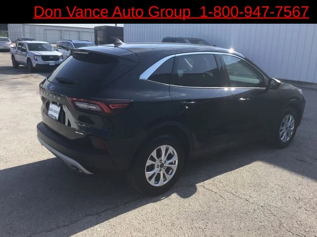 Used 2023 Black Ford Active image 5